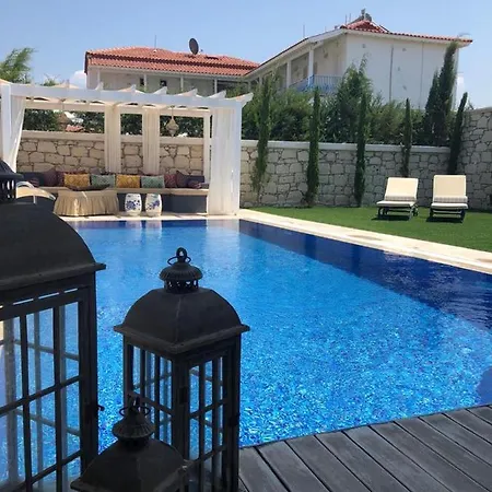 빌라 Izmir Alacati'da Ozel Havuzlu Luks Kiralik *