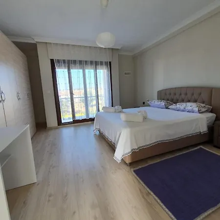 Izmir Alacati'da Ozel Havuzlu Luks Kiralik 빌라